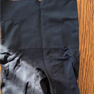 Nautica Intimates Black Stretch Leggings - Small